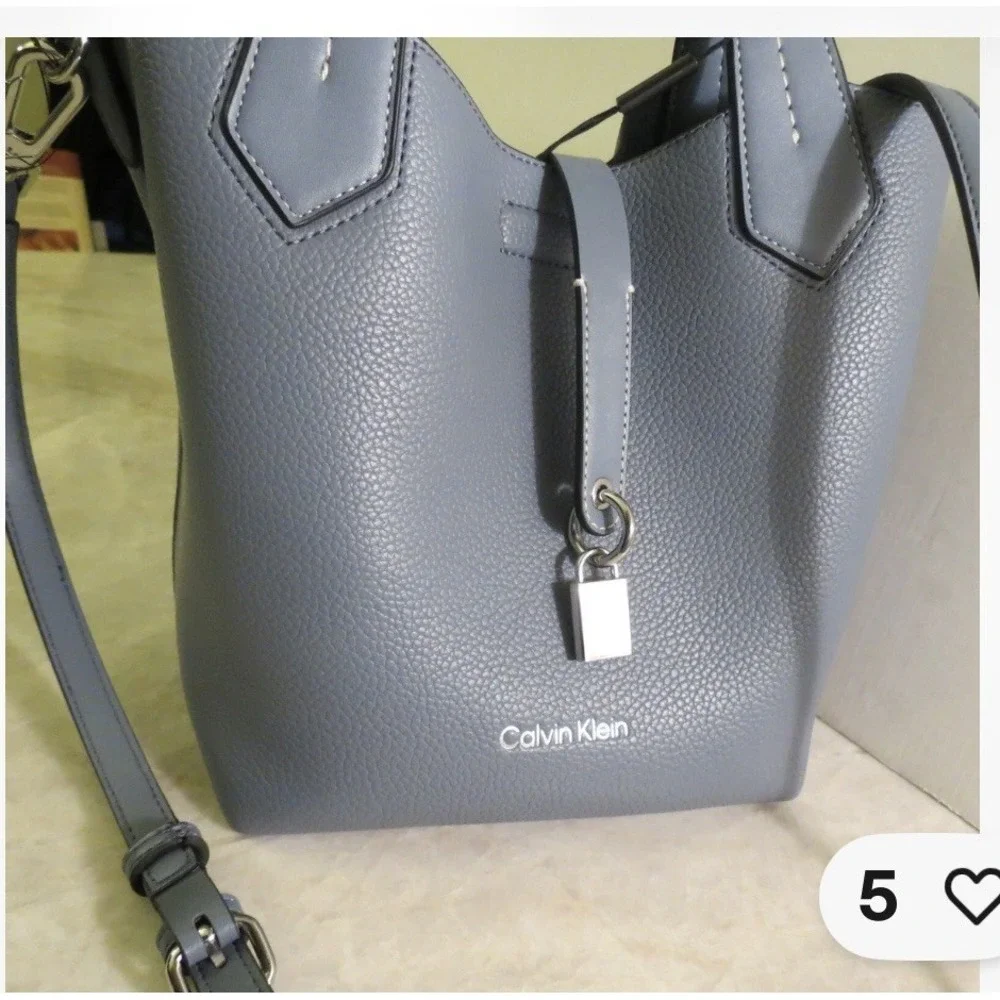 Calvin Klein Remy Crossbody‎ Bag New with tag